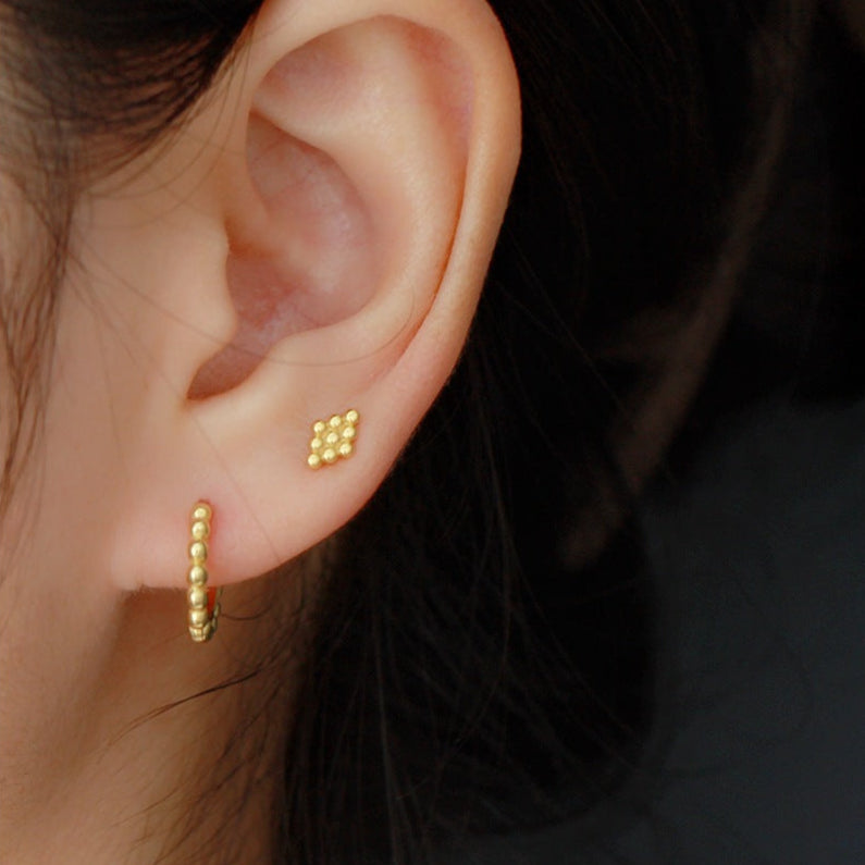 925 Sterling Silver Korean Polka Dot Geometric Silver Electroplating Stud Earrings
