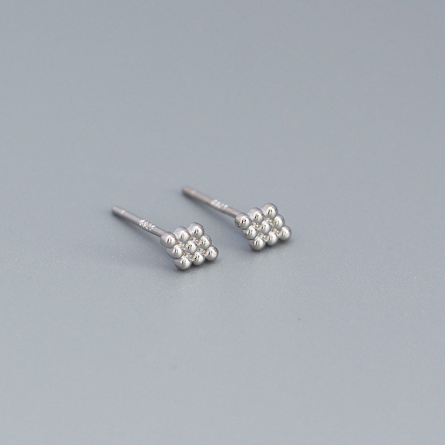 925 Sterling Silver Korean Polka Dot Geometric Silver Electroplating Stud Earrings